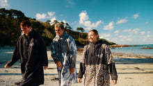 Load image into Gallery viewer, White Water Robes Unisex Hardshell Changing Robe - Adults (Black/Grey Lining)