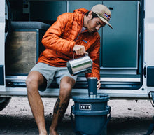 Load image into Gallery viewer, Yeti Rambler Tumbler with MagSlider Lid (20oz/591ml)(Sea Foam)
