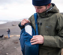 Load image into Gallery viewer, Yeti Rambler Insulated Bottle with Chug Cap (26oz/769ml)(Rescue Red)