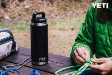 Load image into Gallery viewer, Yeti Rambler Insulated Bottle with Chug Cap (26oz/769ml)(Black)