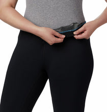 Load image into Gallery viewer, Columbia Women's Omni-Heat Midweight Stretch Baselayer Tights (Black)