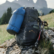 Load image into Gallery viewer, Lifeventure Ultralight Dry Bag (5L)(Blue)