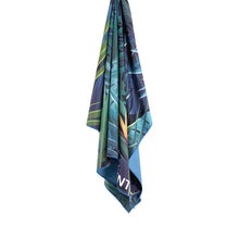 Load image into Gallery viewer, Lifeventure Recycled SoftFibre Travel Towel (Giant)(Tropical)