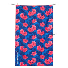 Load image into Gallery viewer, Lifeventure Recycled SoftFibre Travel Towel (Giant)(Oahu)
