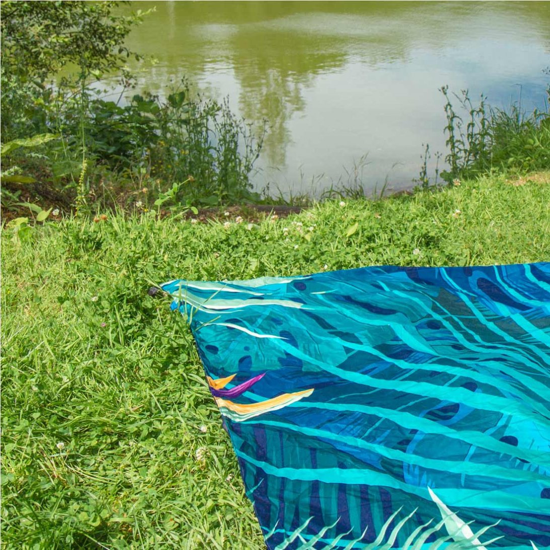 Lifeventure Packable Picnic Blanket (Tropical)