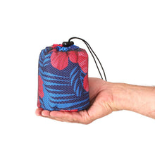 Load image into Gallery viewer, Lifeventure Packable Picnic Blanket (Oahu)