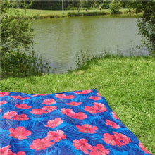 Load image into Gallery viewer, Lifeventure Packable Picnic Blanket (Oahu)
