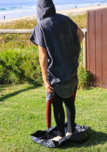 Load image into Gallery viewer, Bulldog Changing Mat (Black)