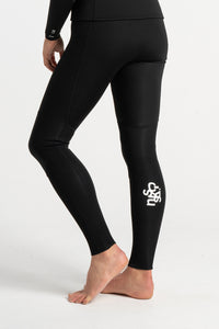 C-Skins Women's Solace 1.5mm Flatlock Wetsuit Leggings (Black/Black/White)