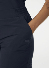 Load image into Gallery viewer, Helly Hansen Women&#39;s Thalia 2.0 Shorts (Navy)
