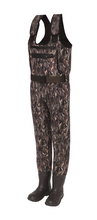 Load image into Gallery viewer, Kinetic Unisex NeoRush Neoprene Bootfoot Waders - Cleated Sole (Camo)