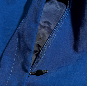 Berghaus Men's Hillwalker Interactive Gore-Tex Waterproof Jacket (Deep Blue)