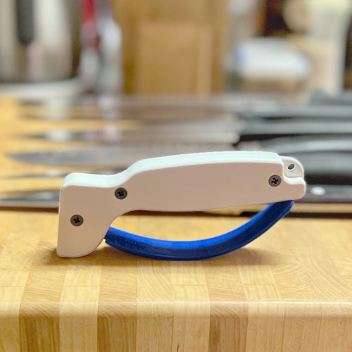 Accusharp Knife & Tool Sharpener