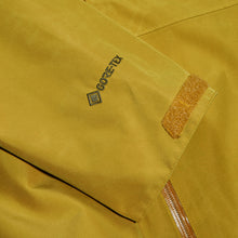 Load image into Gallery viewer, Berghaus Men&#39;s Bramblefell Interactive Gore-Tex Jacket (Yellow)
