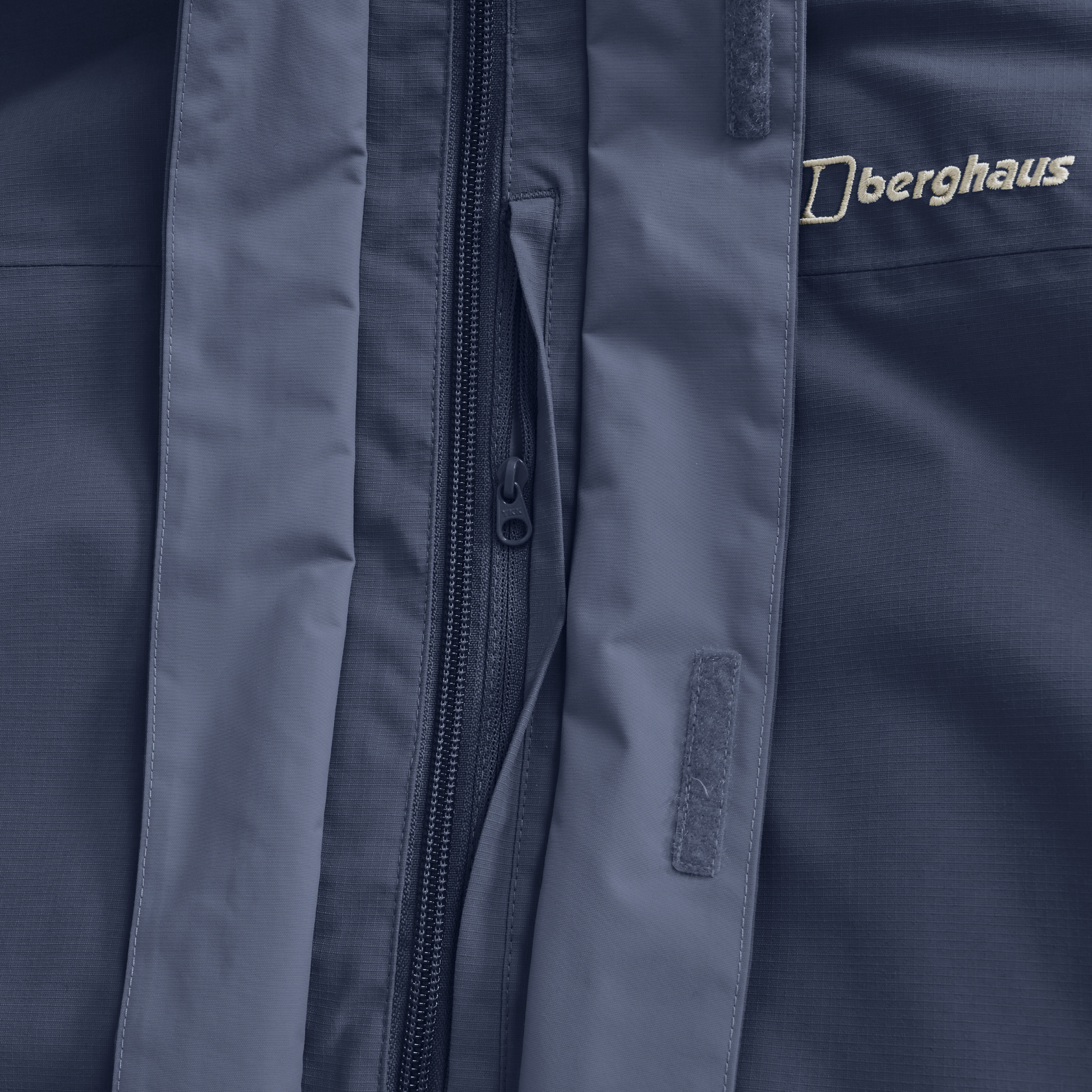 Berghaus Men's Hillwalker 2.0 Interactive 2L Gore-Tex Jacket Hale Navy 006 A002120