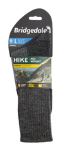 Load image into Gallery viewer, Bridgedale Men&#39;s Hike Midweight Merino Comfort Boot Length Socks (Charcoal)
