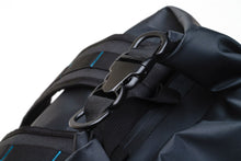 Load image into Gallery viewer, Bulldog Dry Bag Back Pack (40L)(Black)
