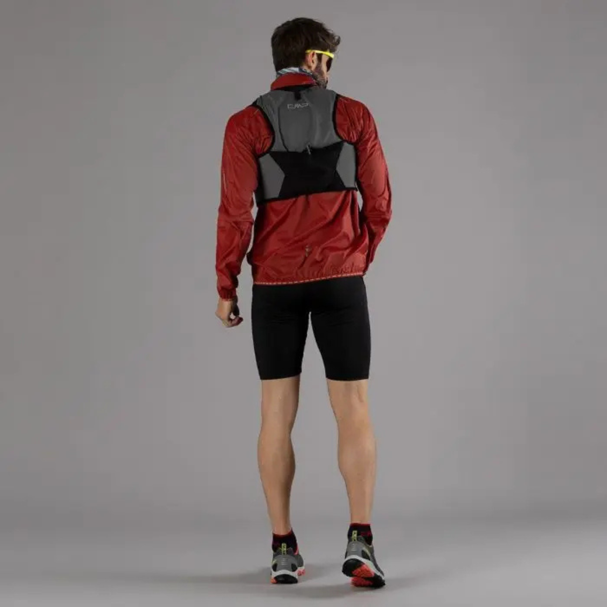 CMP Unisex Santa Fe 8L Trail Running Vest (Titanio)