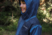 Load image into Gallery viewer, Columbia Kids Rainy Trails II Fleece Lined Waterproof Jacket (Mountain Blue)(Ages 4-18)
