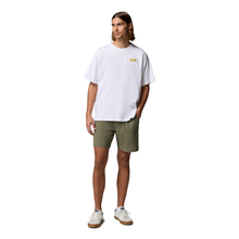 Load image into Gallery viewer, Columbia Men's CSC Heavyweight Iconic Short Sleeve Tee (White/Repeated Peaks)
