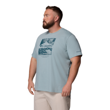 Load image into Gallery viewer, Columbia Men&#39;s CSC Seasonal Logo Organic Cotton Short Sleeve Tee (Crushed Blue/Waterscape)
