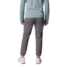 Load image into Gallery viewer, Columbia Men&#39;s Essential Hike AY Trousers (City Grey)
