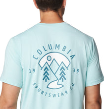 Load image into Gallery viewer, Columbia Men&#39;s Kwick Hike Back Graphic Short Sleeve Technical Tee (Spray Heather/Naturally Boundless)
