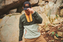 Load image into Gallery viewer, Columbia Men&#39;s Sequoia Grove Half Zip Fleece (Greenscape/Sunstone/Safari/Spicy Pull)
