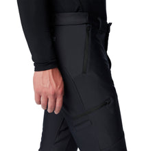 Load image into Gallery viewer, Columbia Men&#39;s Vast Canyon Softshell Trousers (Black)
