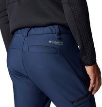 Load image into Gallery viewer, Columbia Men&#39;s Vast Canyon Softshell Trousers (Collegiate Navy)
