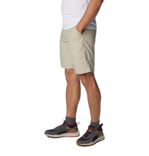 Load image into Gallery viewer, Columbia Men&#39;s Washed Out Shorts (Fossil)
