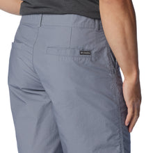 Load image into Gallery viewer, Columbia Men&#39;s Washed Out Shorts (Grey Ash)
