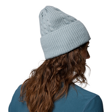 Load image into Gallery viewer, Columbia Unisex Agate Pass Cable Knit Beanie Hat (Crushed Blue)

