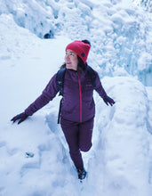 Load image into Gallery viewer, Columbia Unisex Winter Blur Pom Pom Beanie Hat (Daredevil)
