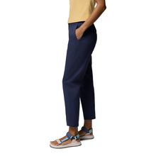 Load image into Gallery viewer, Columbia Women's Cedar Crest UPF50 Hiking Trousers (Nocturnal)
