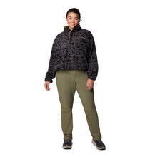 Load image into Gallery viewer, Columbia Women&#39;s Helvetia II Cropped Sherpa Half Snap Printed Fleece (Black Retroscape)
