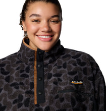 Load image into Gallery viewer, Columbia Women&#39;s Helvetia II Cropped Sherpa Half Snap Printed Fleece (Black Retroscape)
