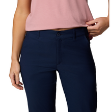 Load image into Gallery viewer, Columbia Women&#39;s Leslie Falls II Trousers (Collegiate Navy)
