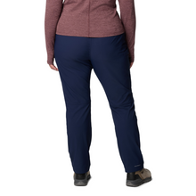 Load image into Gallery viewer, Columbia Women&#39;s Leslie Falls II Trousers (Collegiate Navy)
