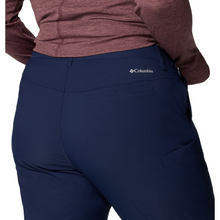 Load image into Gallery viewer, Columbia Women&#39;s Leslie Falls II Trousers (Collegiate Navy)
