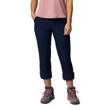 Load image into Gallery viewer, Columbia Women&#39;s Leslie Falls II Trousers (Collegiate Navy)
