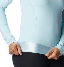 Load image into Gallery viewer, Columbia Women&#39;s Midweight Stretch Long Sleeve Base Layer Top (Aqua Haze)
