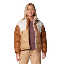 Load image into Gallery viewer, Columbia Women&#39;s Pike Lake II Cropped Insulated Jacket (Canoe/Chalk/Camel Brown)
