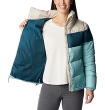 Load image into Gallery viewer, Columbia Women&#39;s Puffect Colorblock Insulated Jacket (Aqua Haze/Night Wave)
