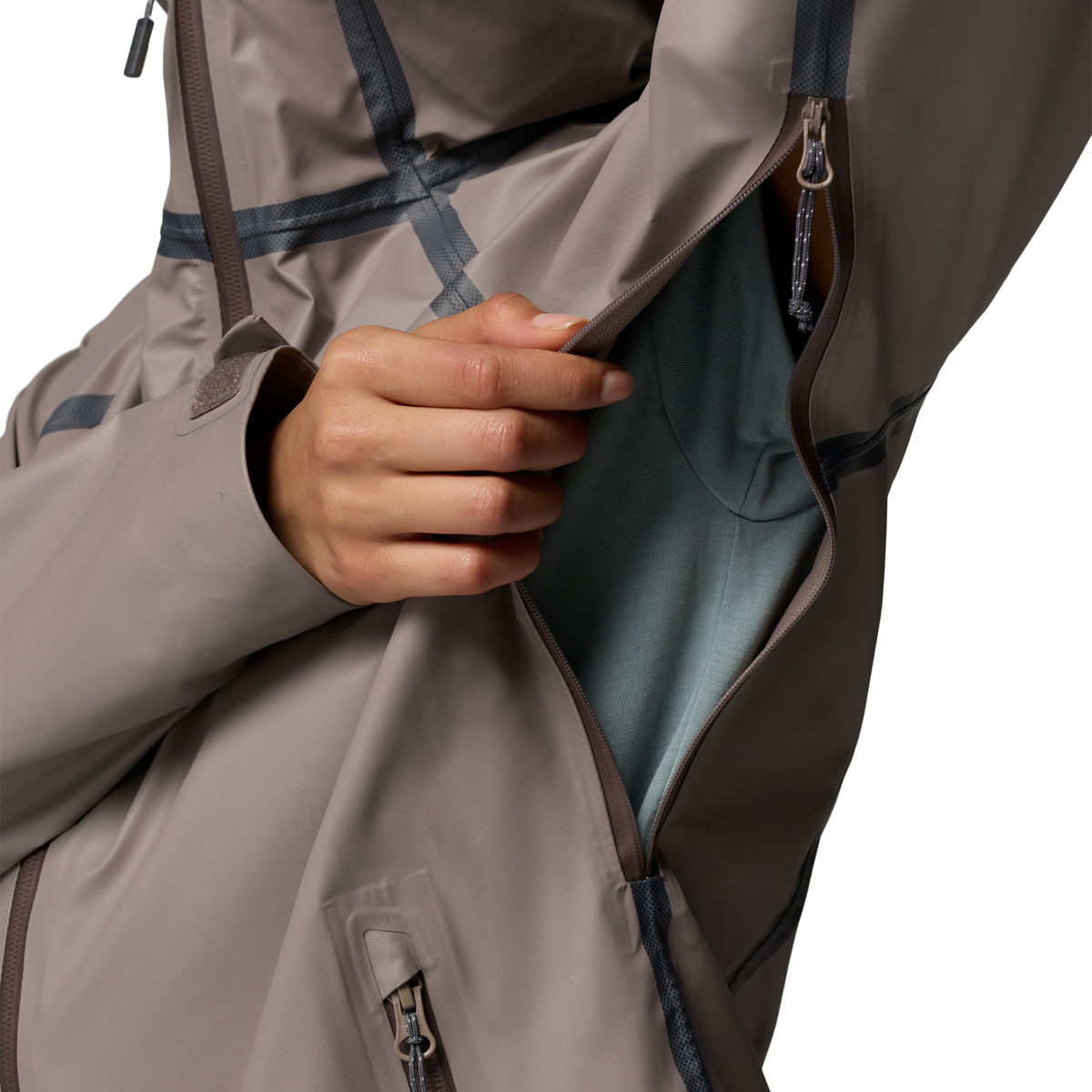 Columbia Women's Reign No Shine Outdry Extreme Waterproof Jacket (Iron)