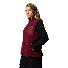 Load image into Gallery viewer, Columbia Women&#39;s West Bend II Fleece Vest (Rich Wine)
