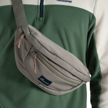 Load image into Gallery viewer, Craghoppers Kiwi II Classic Bum Bag (1.5L)(Vert)
