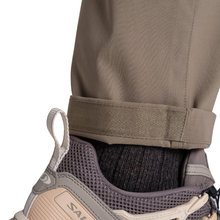 Load image into Gallery viewer, Craghoppers Men's Kiwi Pro III UPF50 NosiDefence Trousers (Pebble)(2025 Version)
