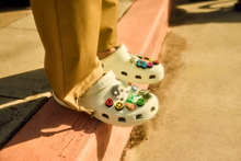 Load image into Gallery viewer, Crocs Unisex Classic Clogs (Mint Tint)
