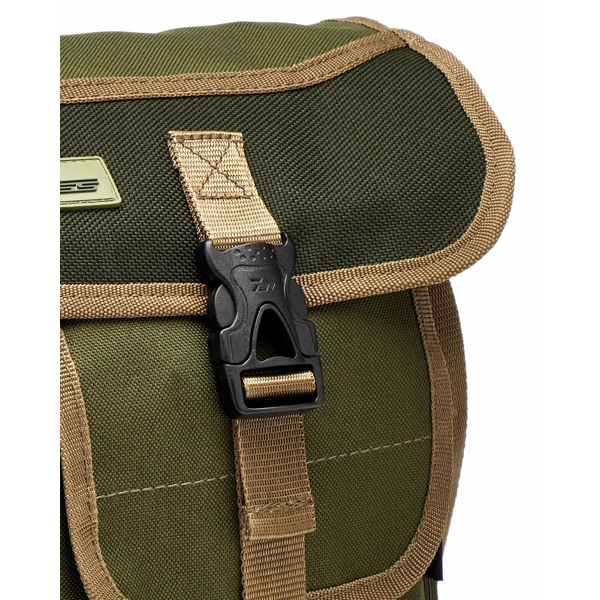 Daiwa Wilderness Game Bag 2 (Olive Green/Brown)